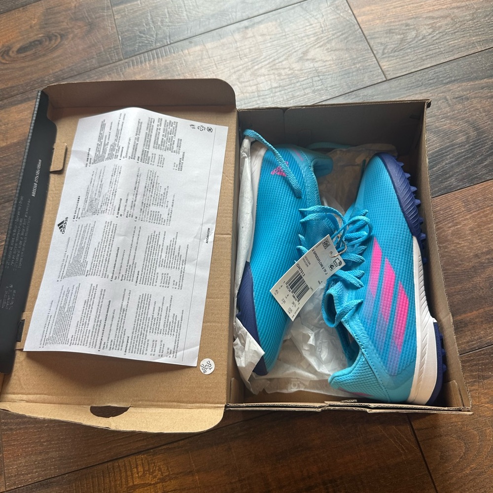 New in box NWT Adidas X SPEEDFLOW.3 Artificial Soccer Turf Shoe